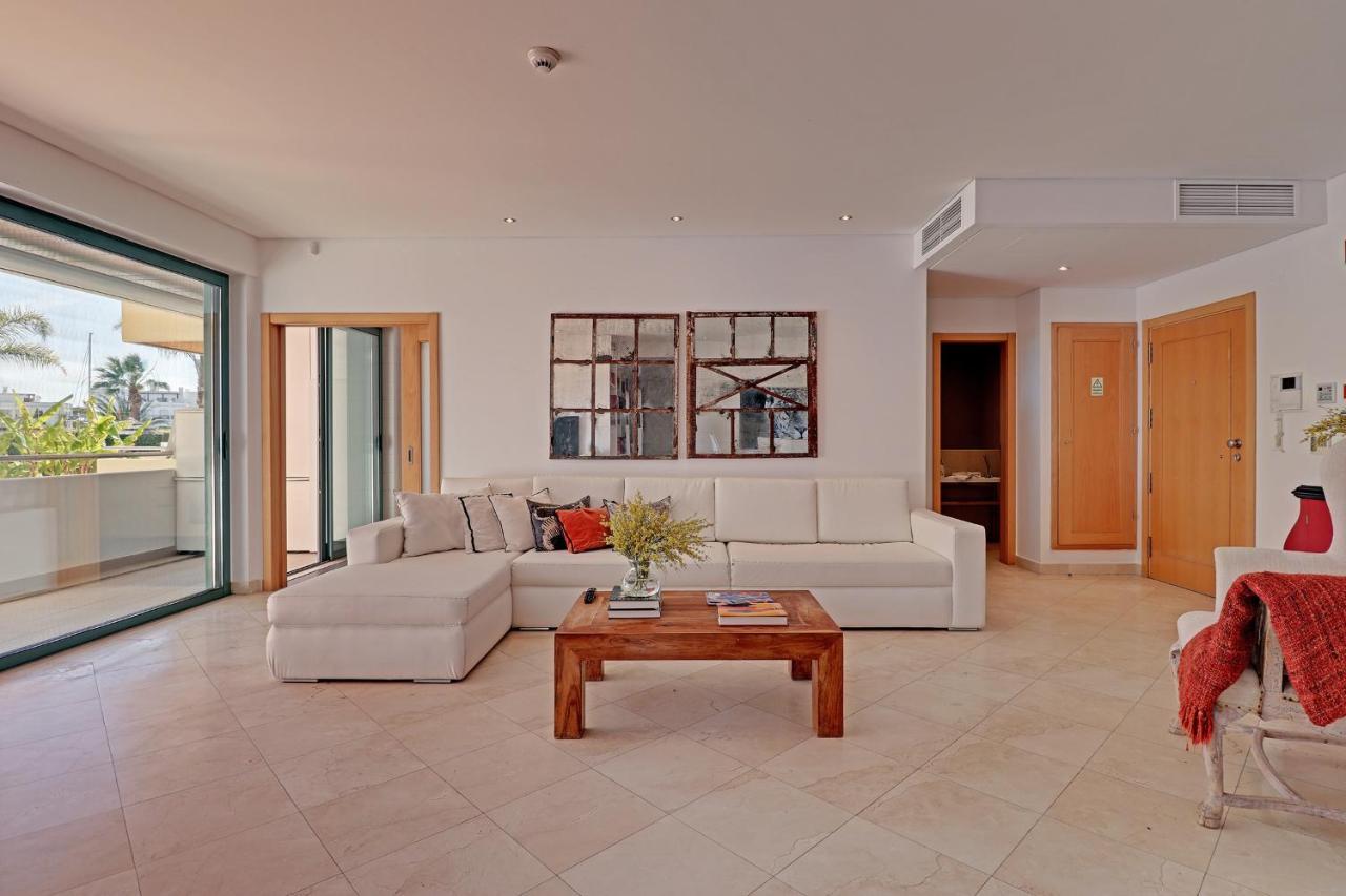 News Apartment วิลาโมรา ภายนอก รูปภาพ