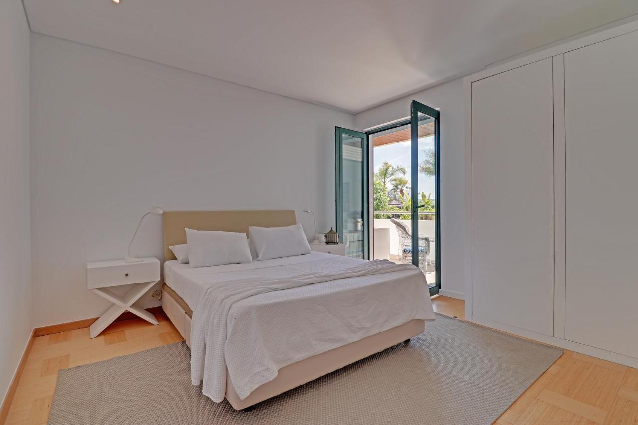 News Apartment วิลาโมรา ภายนอก รูปภาพ